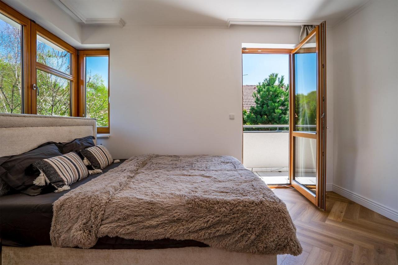 Serenity Prague Villa With Garden Jacuzzi Екстериор снимка